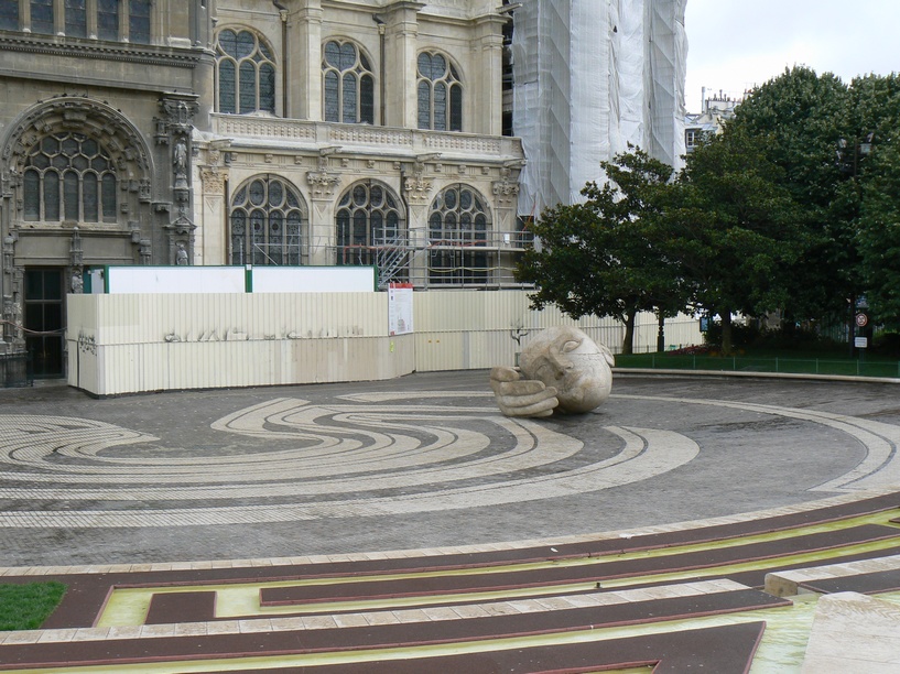 Ecoute sculpture de Henri Miller: Ecoute sculpture de Henri Miller 006